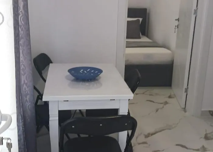 Apartament Elia *