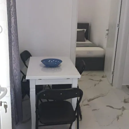 Apartament Elia *