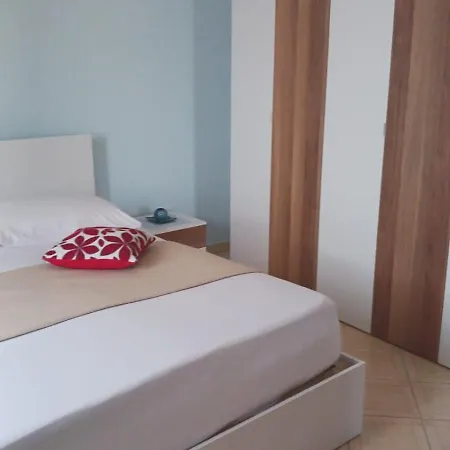 Apartament Elia